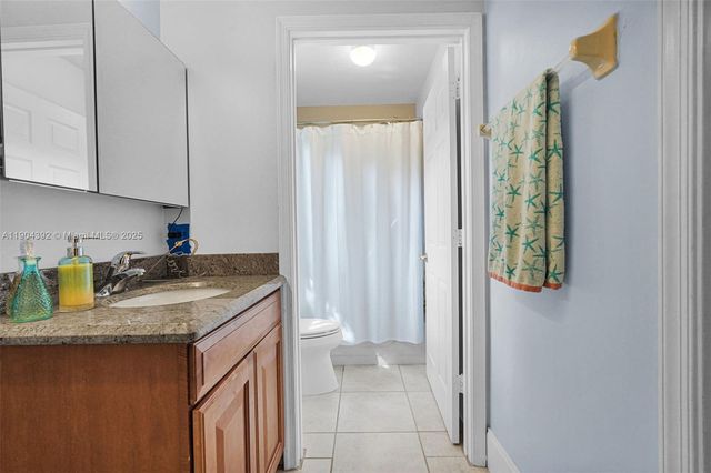 4936 NW 52nd Ave, Coconut Creek, FL 33073