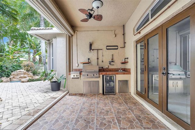 4936 NW 52nd Ave, Coconut Creek, FL 33073