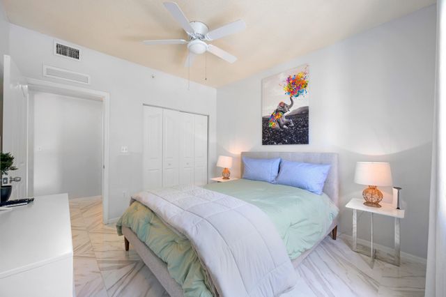 250 NE 3RD Avenue 1208, Delray Beach, FL 33444