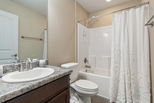 2345 Genevieve Way, Crestview, FL 32536