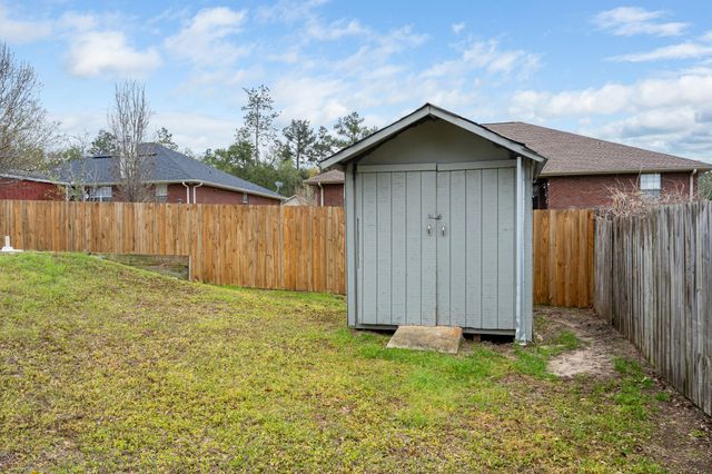 2345 Genevieve Way, Crestview, FL 32536