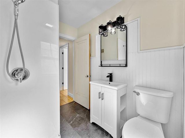 1305 Hoover Avenue, Eau Claire, WI 54701