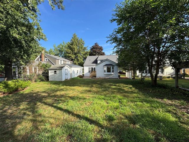 1305 Hoover Avenue, Eau Claire, WI 54701