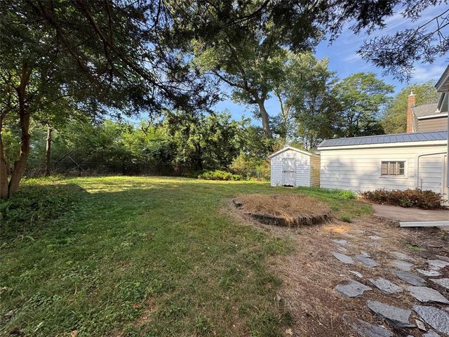 1305 Hoover Avenue, Eau Claire, WI 54701