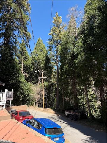 23144 BALSAM Lane, Crestline, CA 92325