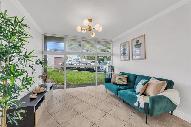 6955 NW 186th St F102, Hialeah, FL 33015