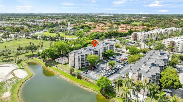 6955 NW 186th St F102, Hialeah, FL 33015