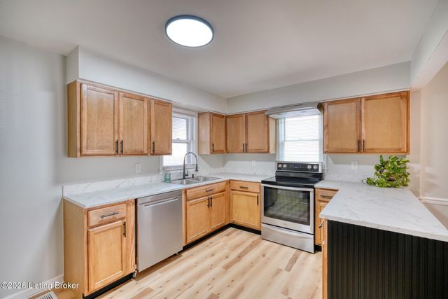 4335 S Brook St, Louisville, KY 40214