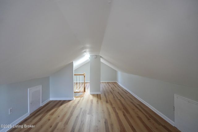 4335 S Brook St, Louisville, KY 40214