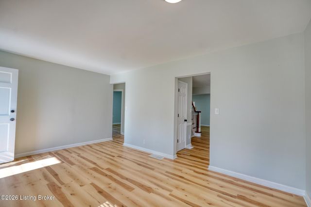 4335 S Brook St, Louisville, KY 40214