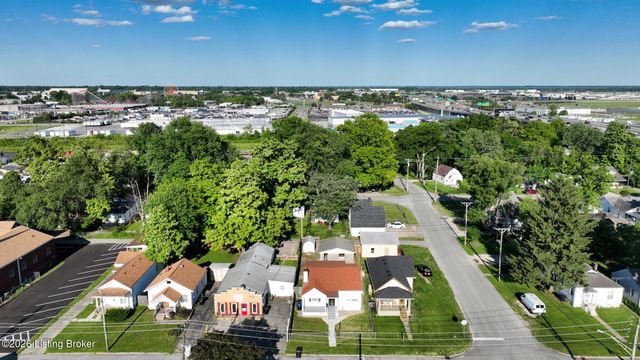 4335 S Brook St, Louisville, KY 40214