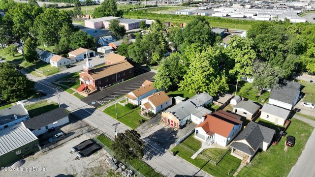 4335 S Brook St, Louisville, KY 40214