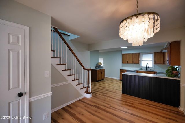 4335 S Brook St, Louisville, KY 40214