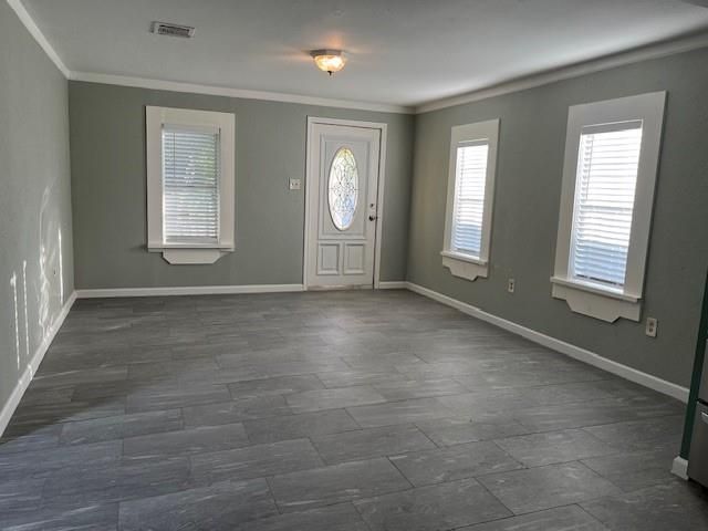 1806 N Avenue S, Freeport, TX 77541