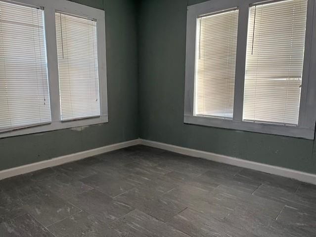 1806 N Avenue S, Freeport, TX 77541