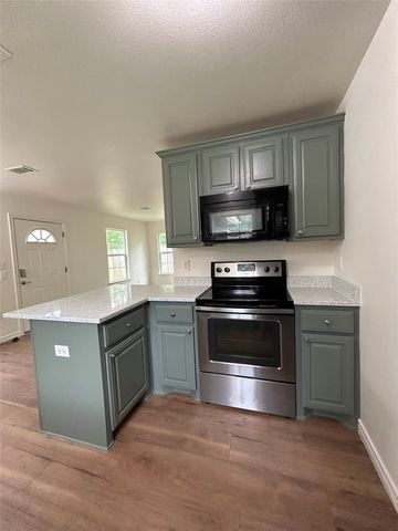 1325 E Jones Street, Sherman, TX 75090