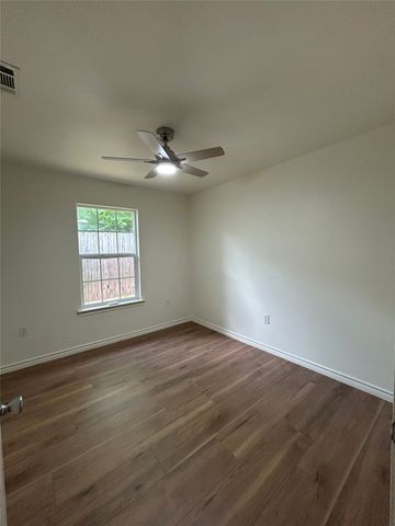 1325 E Jones Street, Sherman, TX 75090
