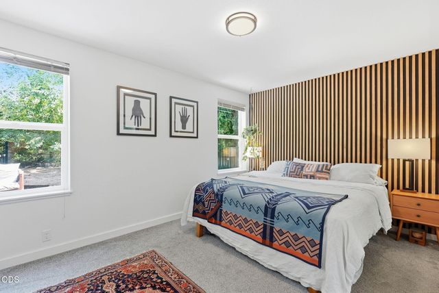 1240 NE 11th Street, Bend, OR 97701