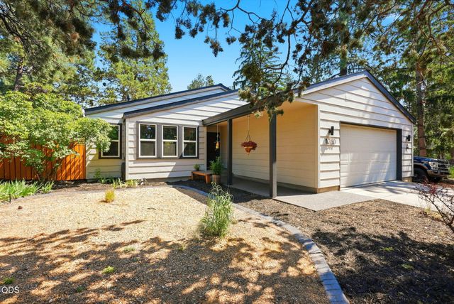 1240 NE 11th Street, Bend, OR 97701
