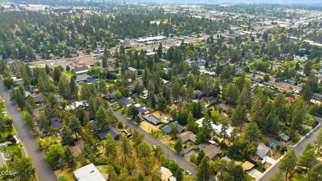 1240 NE 11th Street, Bend, OR 97701
