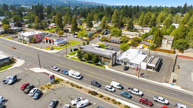 1240 NE 11th Street, Bend, OR 97701
