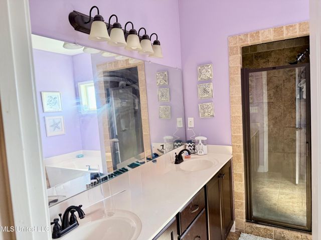 5540 E Pinetree Loop, Southaven, MS 38672