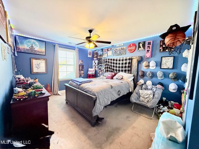 5540 E Pinetree Loop, Southaven, MS 38672