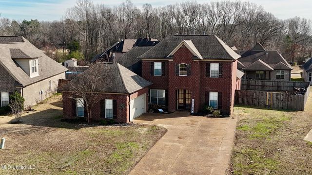 5540 E Pinetree Loop, Southaven, MS 38672