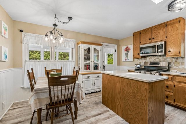 2071 Jericho Road, Aurora, IL 60506