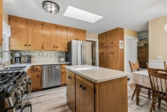 2071 Jericho Road, Aurora, IL 60506
