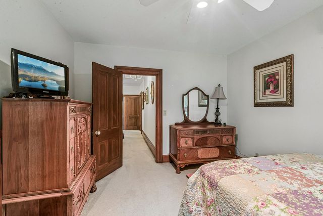 2071 Jericho Road, Aurora, IL 60506