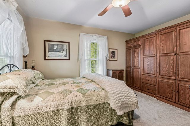 2071 Jericho Road, Aurora, IL 60506