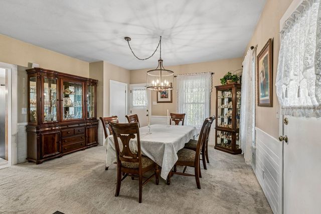2071 Jericho Road, Aurora, IL 60506