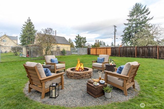 713 136th Street S, Tacoma, WA 98444