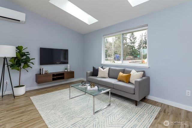 713 136th Street S, Tacoma, WA 98444