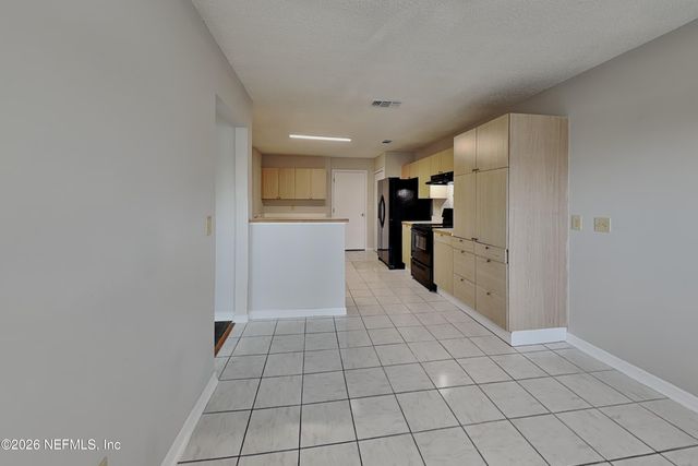 5332 FT CAROLINE Road, Jacksonville, FL 32277