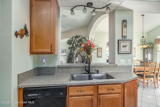 2852 Cape Horn Court, Tavares, FL 32778