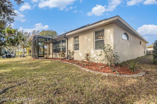 2852 Cape Horn Court, Tavares, FL 32778