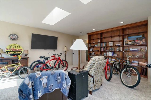 398 Day Road, Ventura, CA 93003