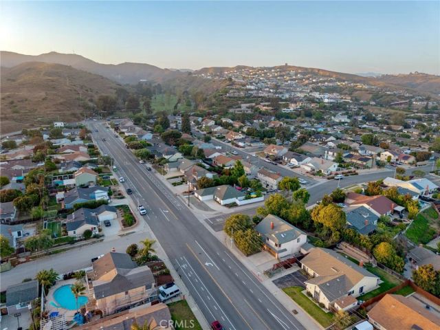 398 Day Road, Ventura, CA 93003