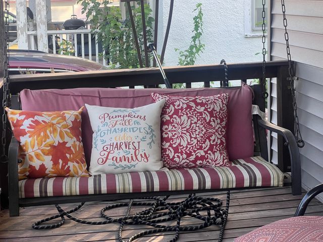 132 W FRANKLIN Street W, Paxton, IL 60957