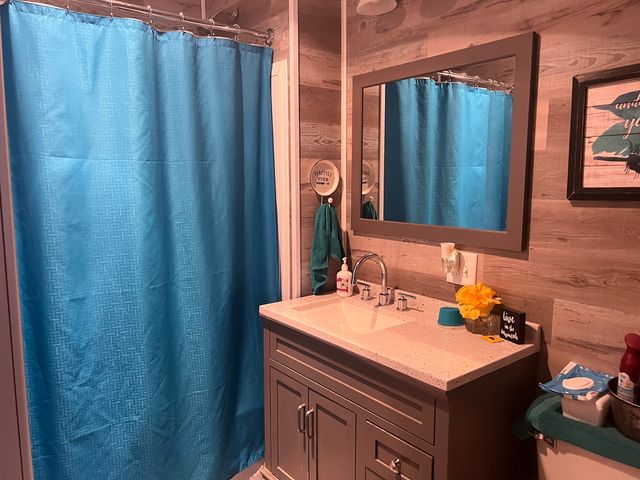 132 W FRANKLIN Street W, Paxton, IL 60957