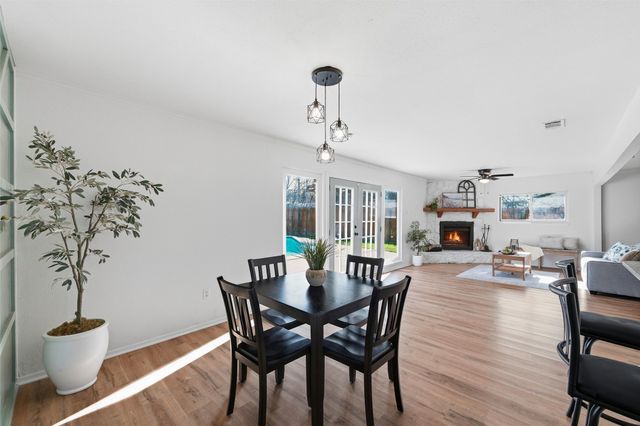 1223 Venus Street, Cedar Hill, TX 75104