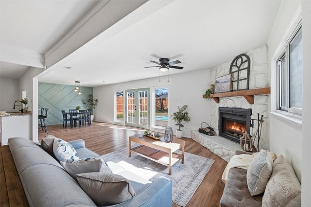 1223 Venus Street, Cedar Hill, TX 75104