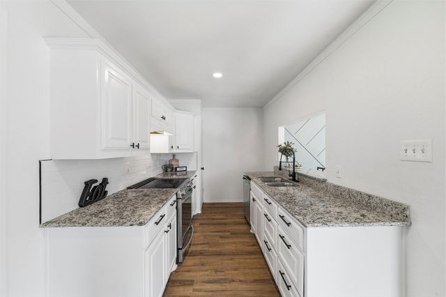 1223 Venus Street, Cedar Hill, TX 75104