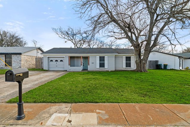 1223 Venus Street, Cedar Hill, TX 75104