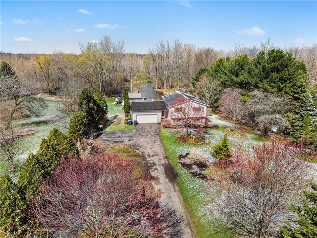 1333 Whitney Road, Ontario, NY 14519