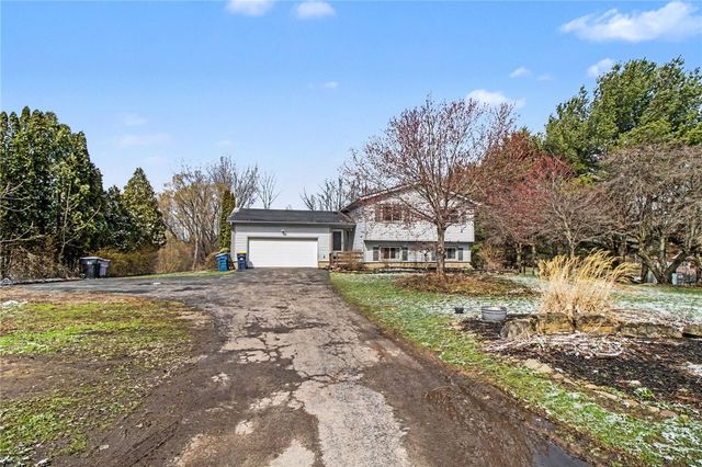 1333 Whitney Road, Ontario, NY 14519