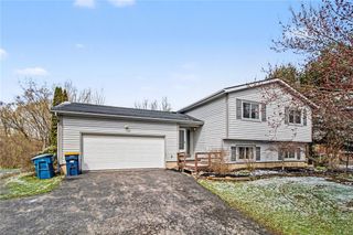 1333 Whitney Road, Ontario, NY 14519