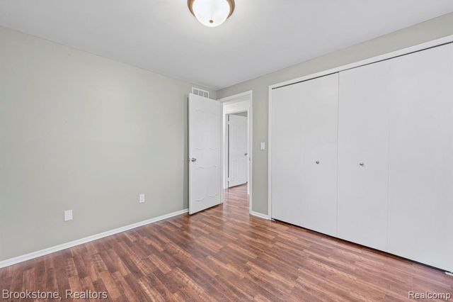 5652 Tequesta Drive, West Bloomfield, MI 48323
